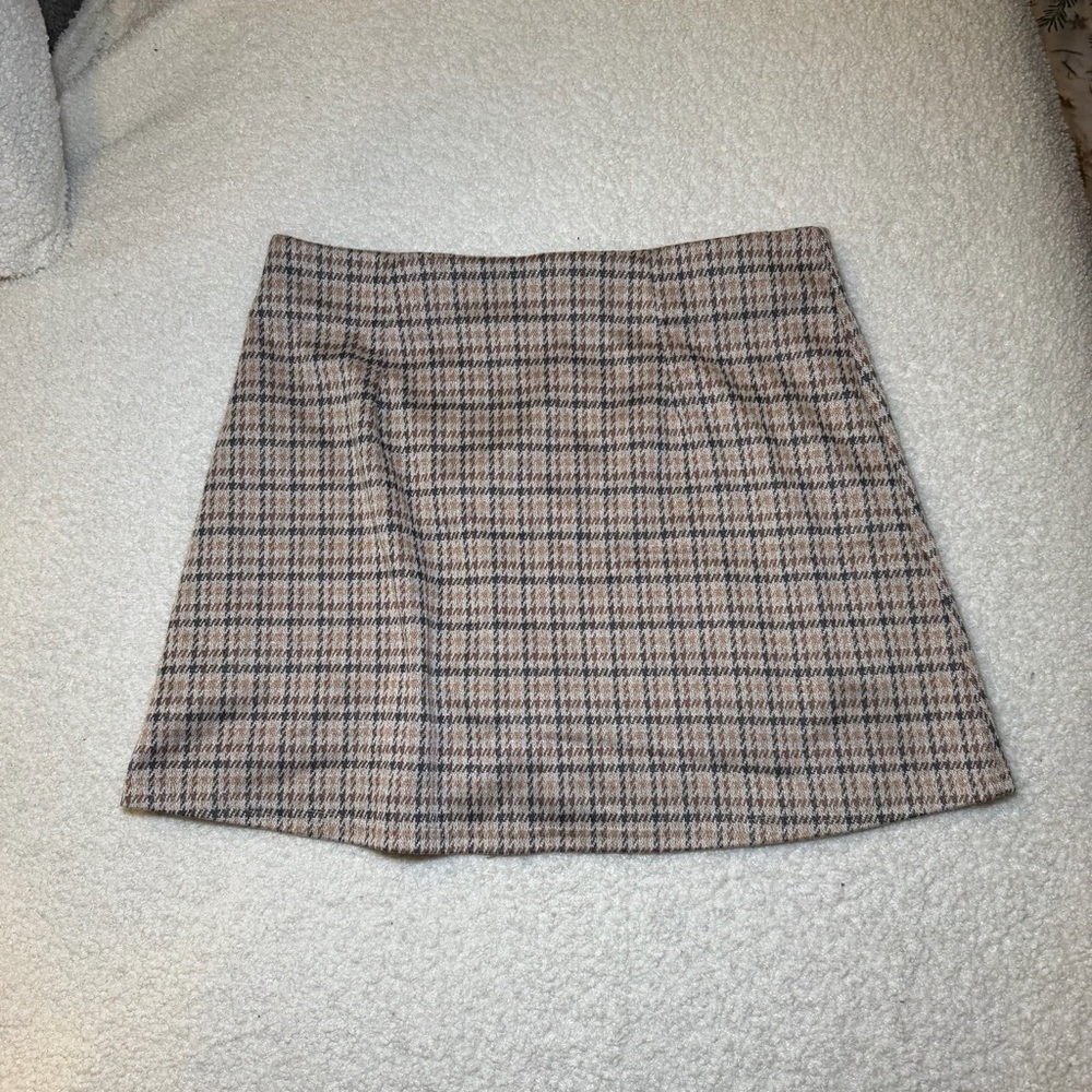 American Eagle Outfitters Plaid Mini Skort - Brown and Black - Picture 3 of 6